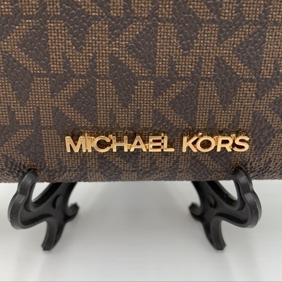 MICHAEL KORS JET SET TRAVEL MEDIUM ZIP AROUND CARD CASE BUTTERCUP - Picture 7 of 12